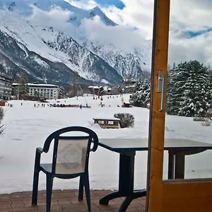 Front Slope Apartment Chamonix