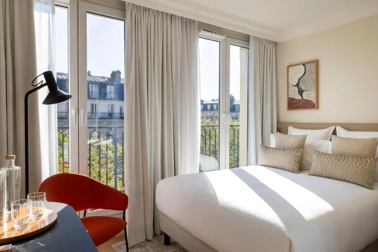 Alberte Hotel Paris Fransa